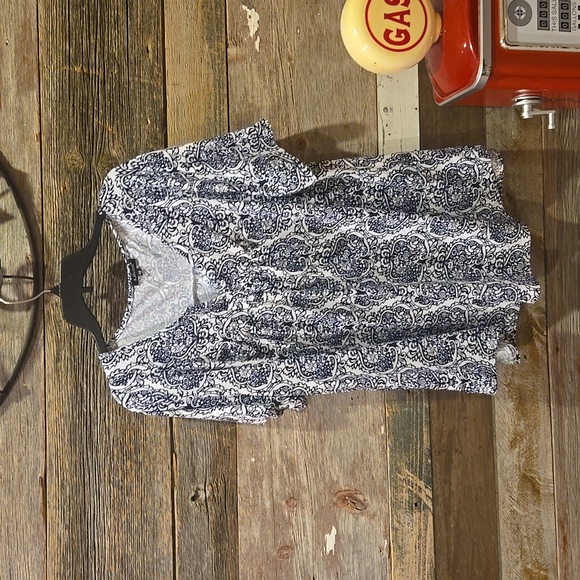 A.jesdani blouse - Picture 1 of 6